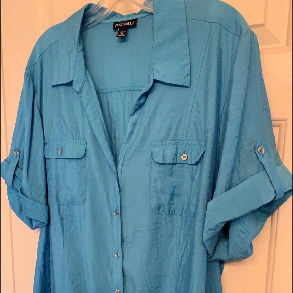 Roz and Ali Button down blouse